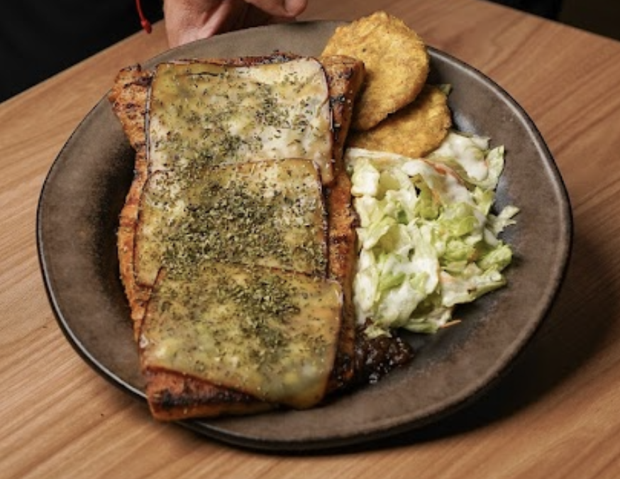 Matambre de cerdo con Provolone